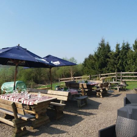 Auberge "La Fourchette Paysanne" Dochamps Kültér fotó